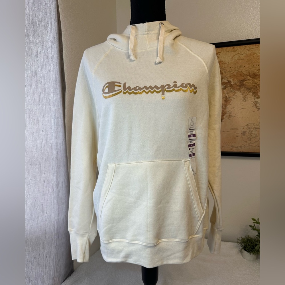 Champion hoodie women’s medium